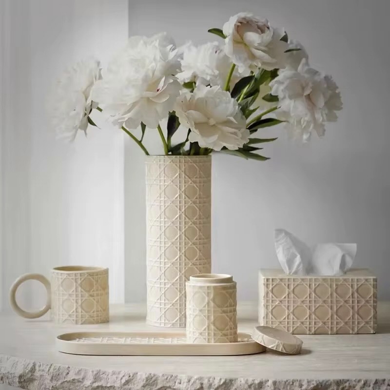 vase, mug, boîte à mouchoirs & boîte décorative